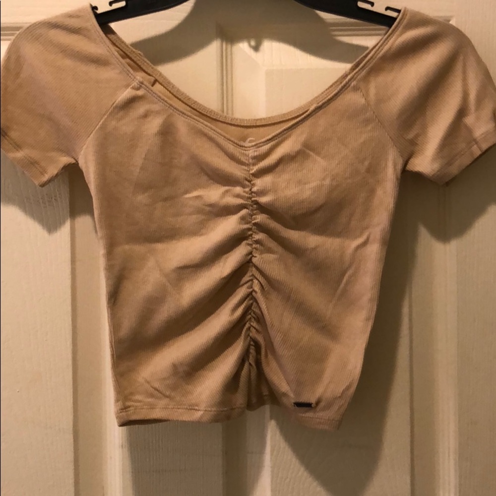 [NEW] Ruched Crop Top